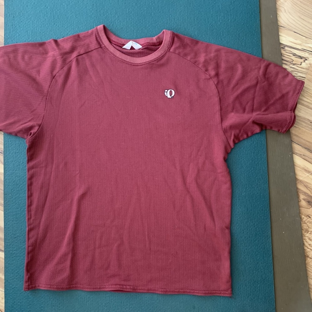 Pearl Izumi shirt running hiking working out jersey